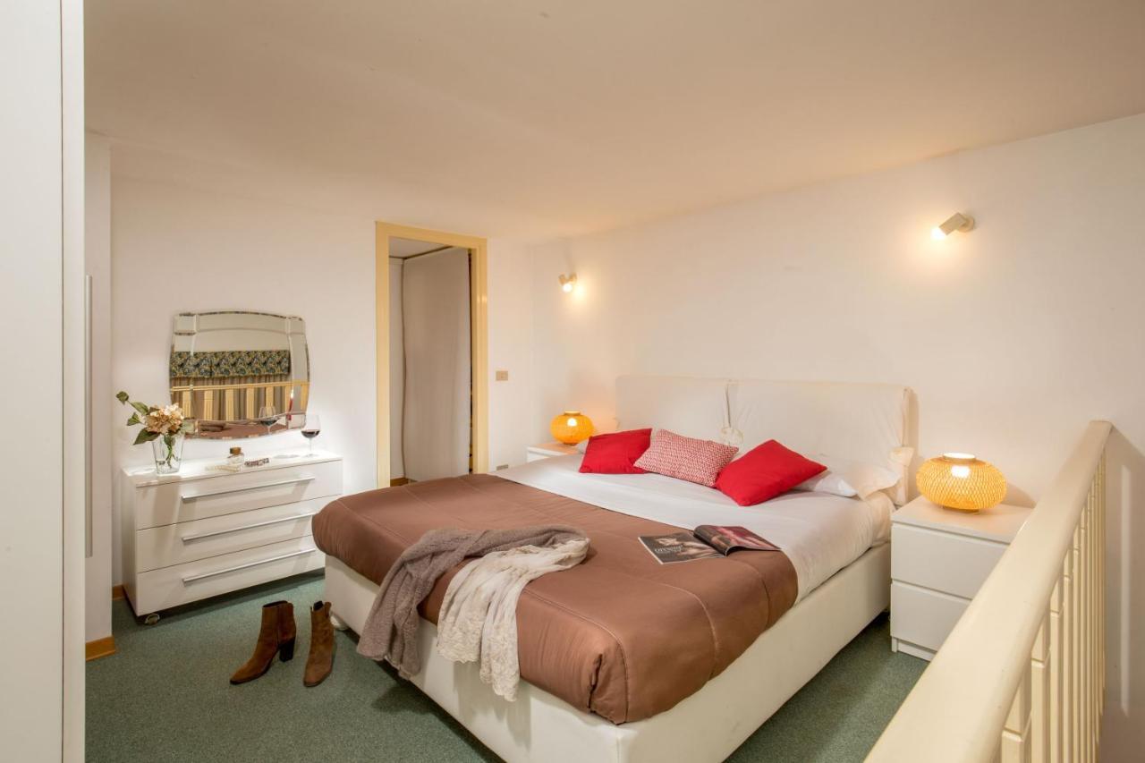 Navona White Apartment Rzym Zewnętrze zdjęcie